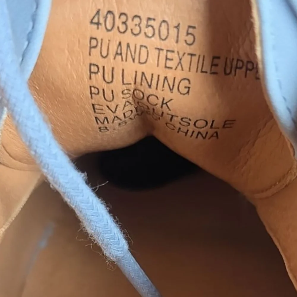 New Torrid Oxford Flats with Modern Brogue Detailing - Picture 8 of 10